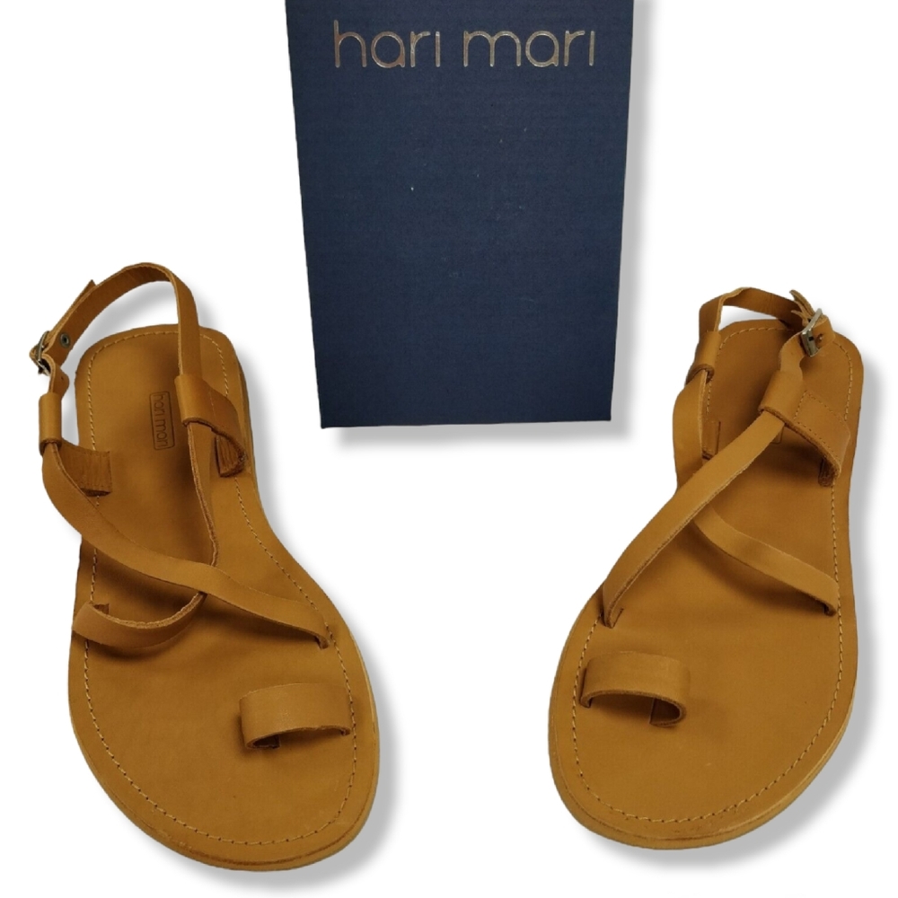 $110 HARI MARI Chantik Strappy Sandal Memory Foam Padding Tan Leather Size 9